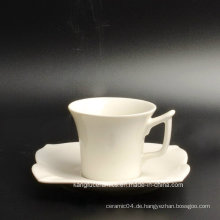 Spezielle Form Tasse und Untertasse Porzellan Tee-Set